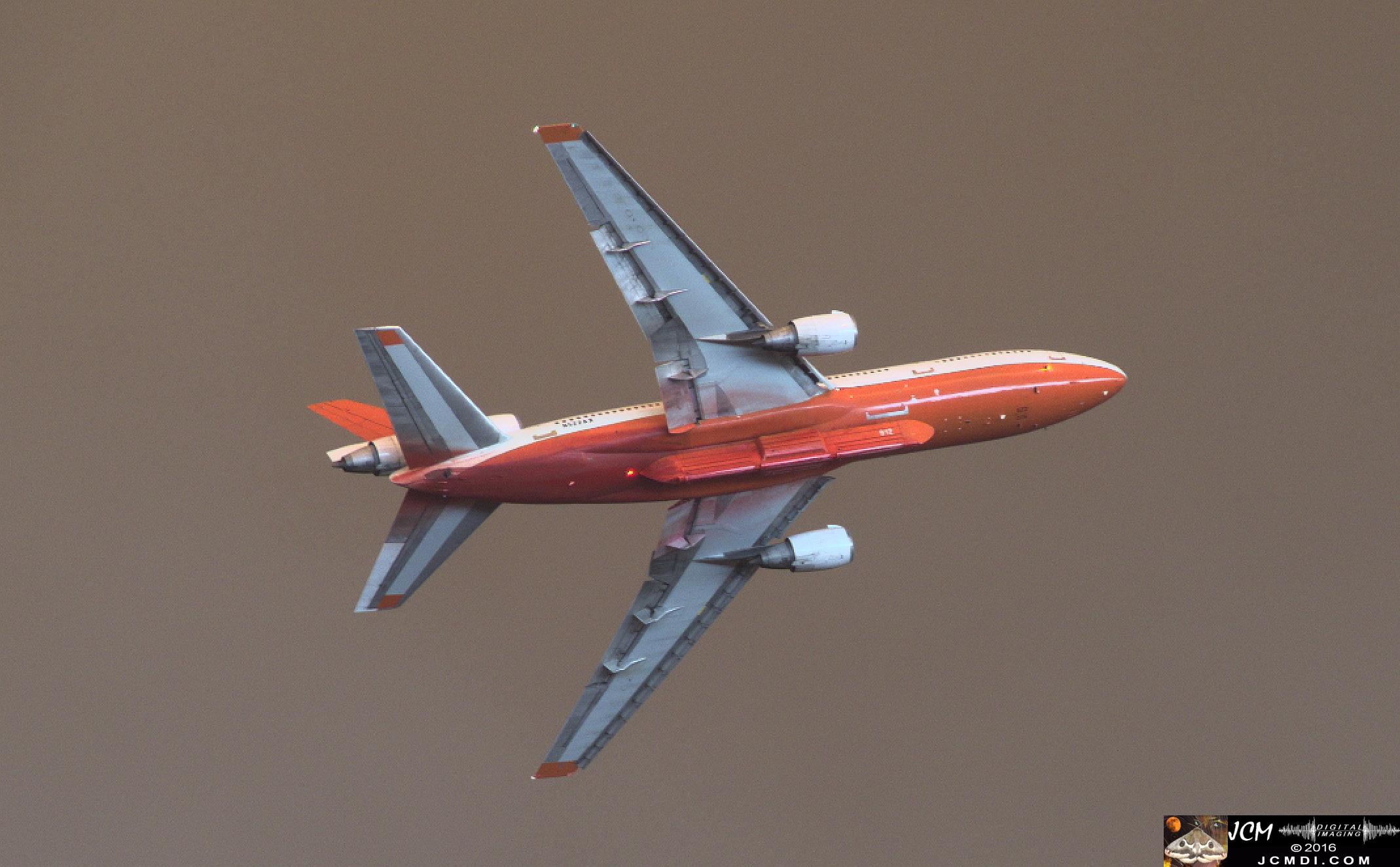 DC-10 turning for another run at Santa Clarita Sand Fire 7-23-2016 JCMDI.COM